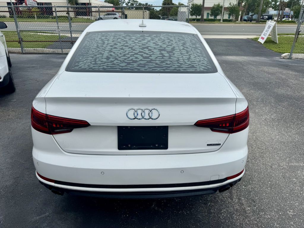 2017 Audi A4 Image 8