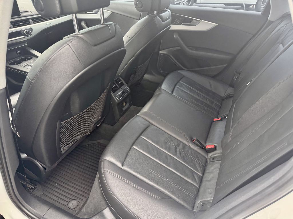 2017 Audi A4 Image 15