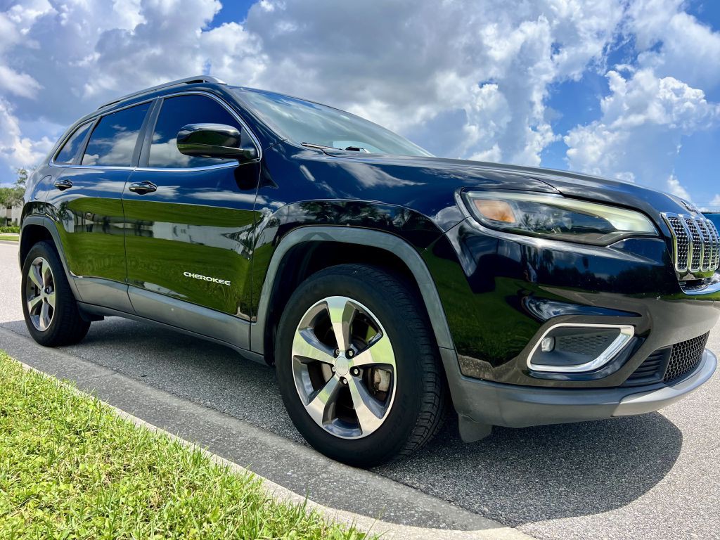 2019 Jeep Cherokee Image 8