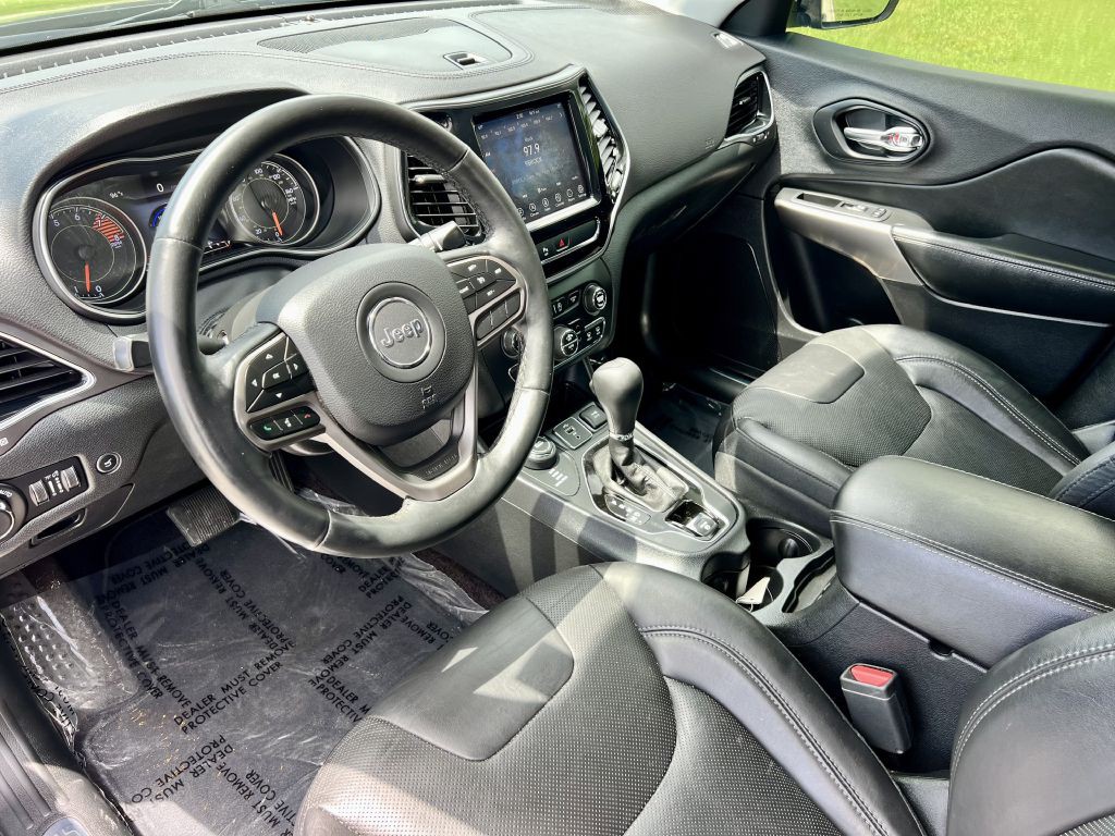 2019 Jeep Cherokee Image 13