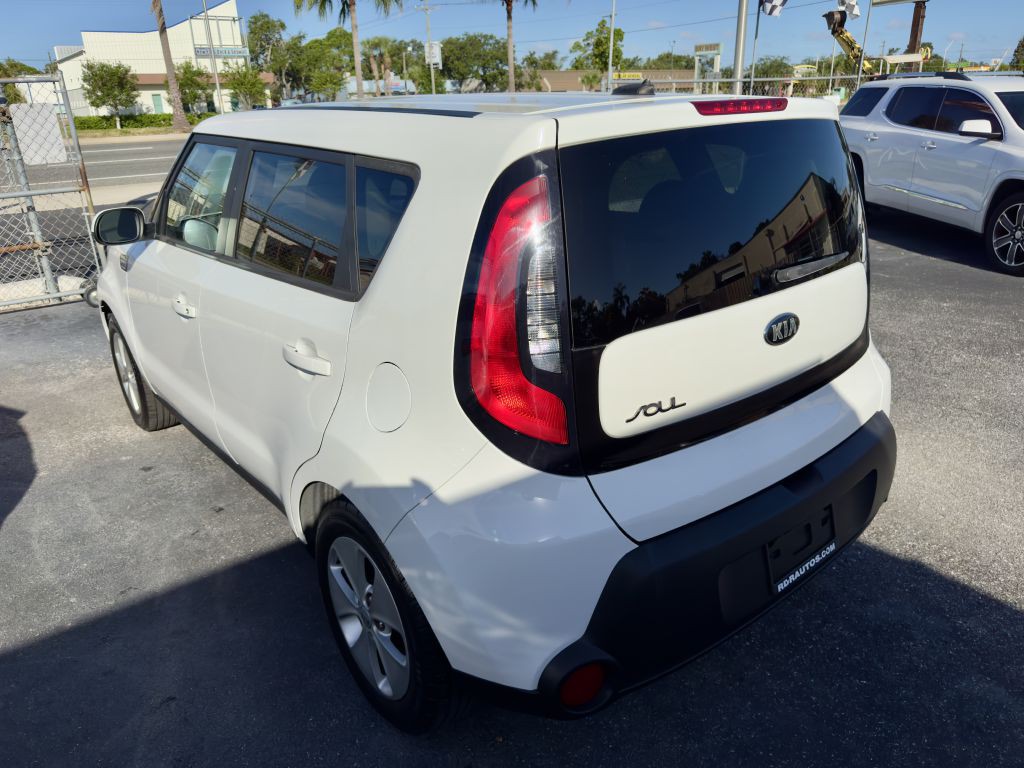 2016 Kia Soul Image 5
