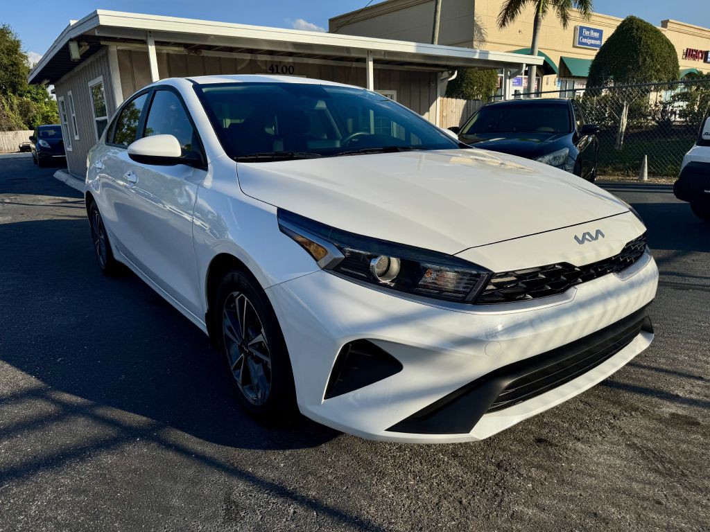 2024 Kia Forte Image 2