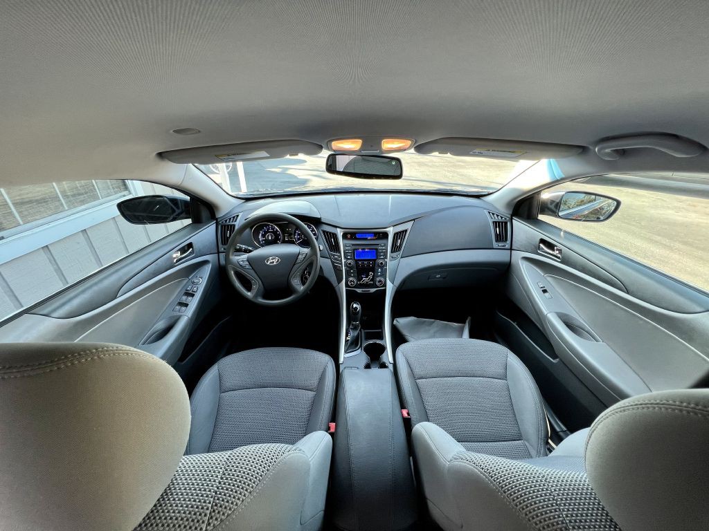 2013 Hyundai Sonata Image 13