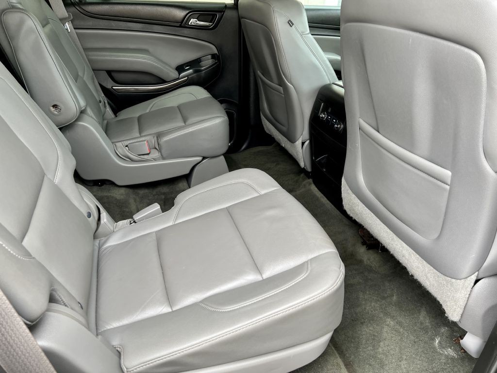 2015 Chevrolet Tahoe Image 12