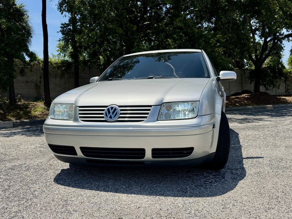 2001 Volkswagen Jetta Image 2
