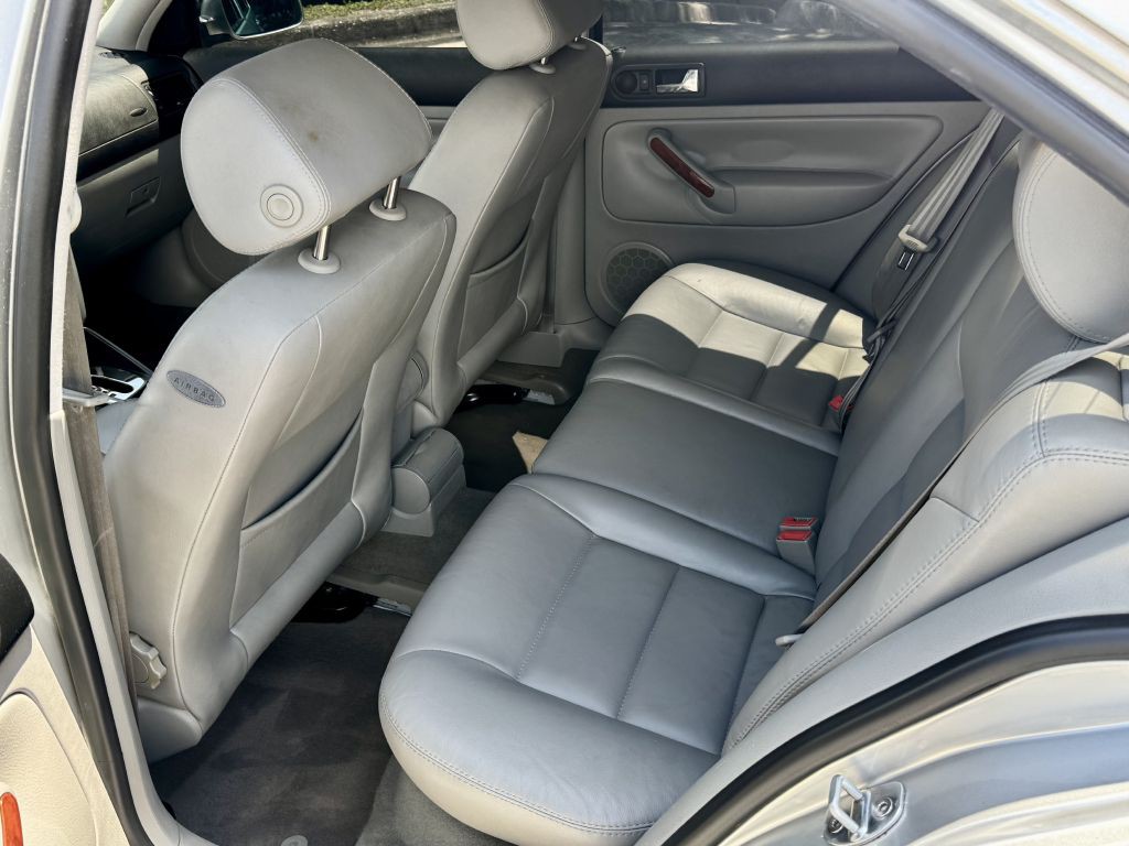 2001 Volkswagen Jetta Image 14
