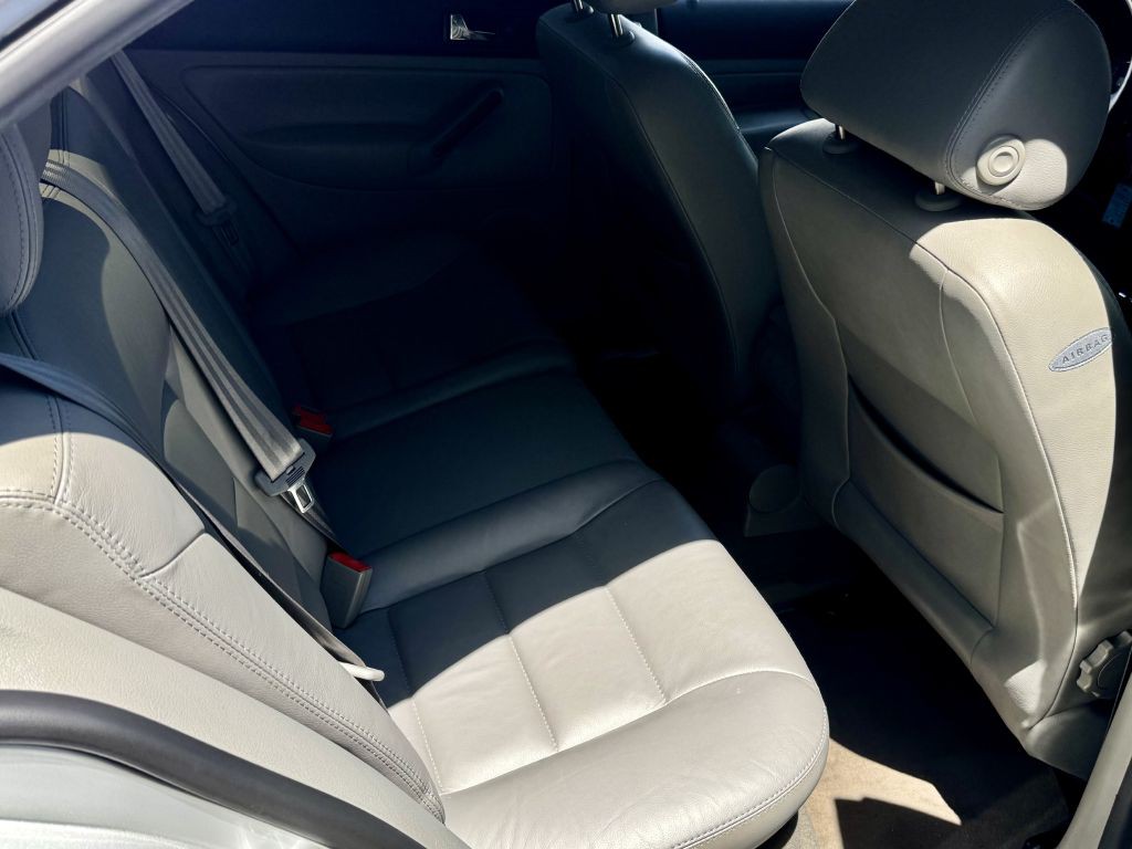 2001 Volkswagen Jetta Image 18