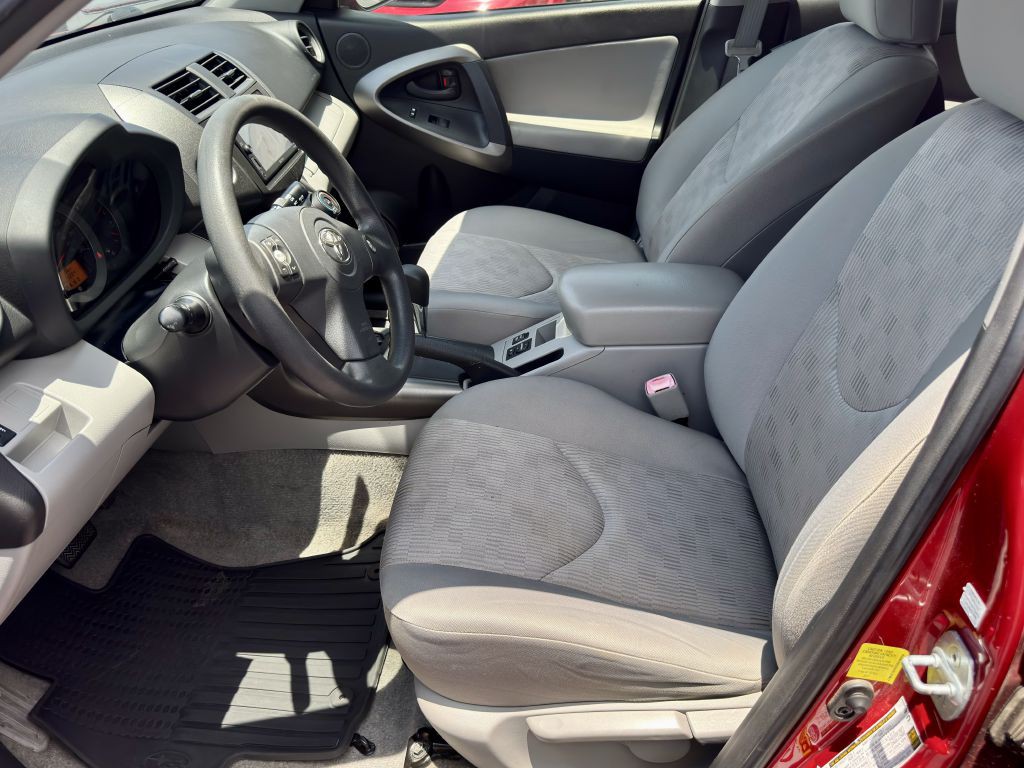 2012 Toyota Rav4 Image 7
