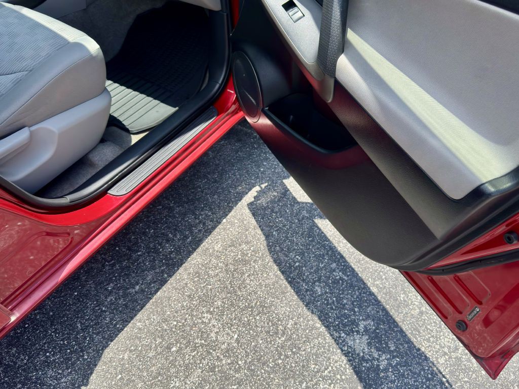 2012 Toyota Rav4 Image 15