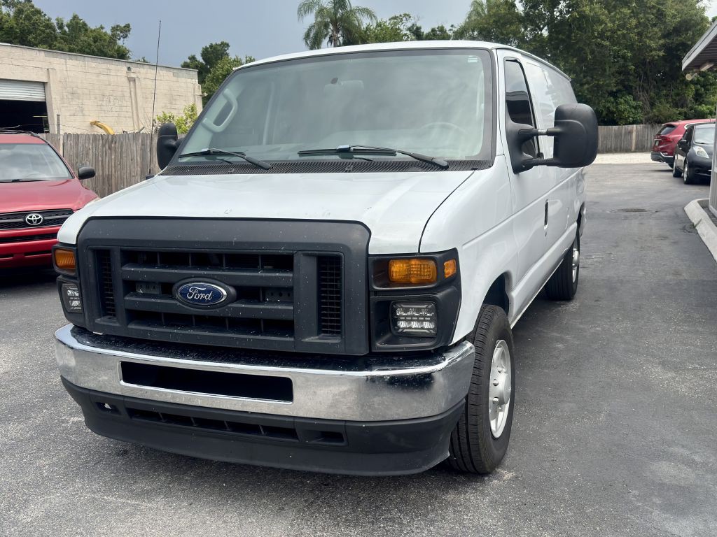 2013 Ford Econoline Image 3
