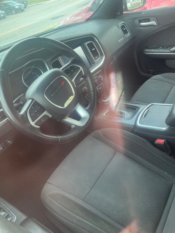 2018 Dodge Charger Image 2