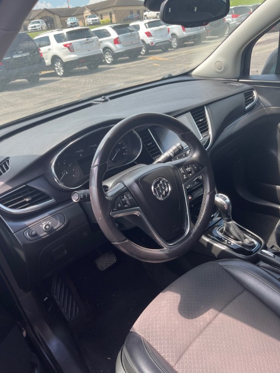 2018 Buick Enclave Image 2
