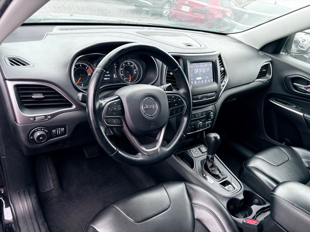 2019 Jeep Cherokee Image 5