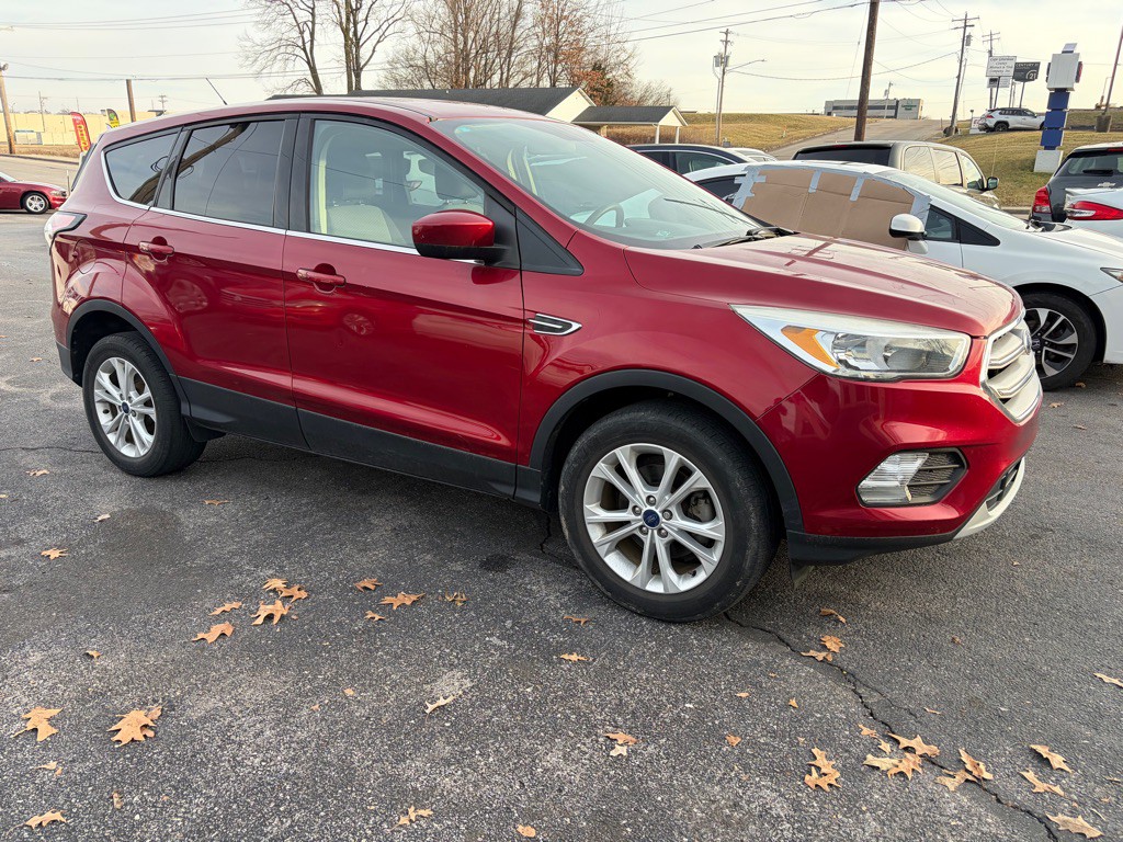 2017 Ford Escape Image 3