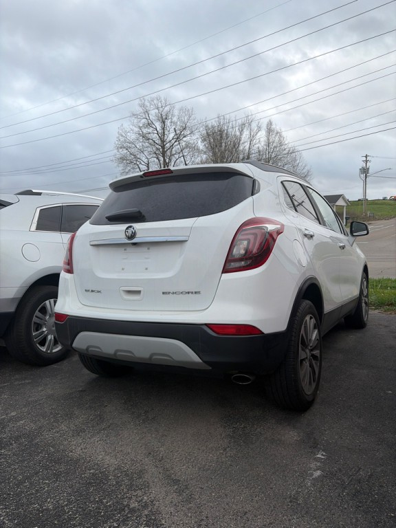 2018 Buick Enclave Image 3