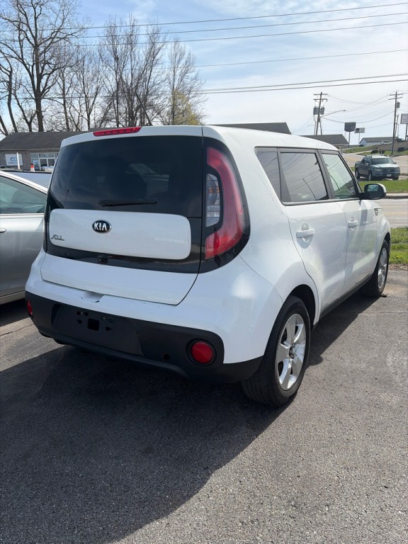 2019 Kia Soul Image 3