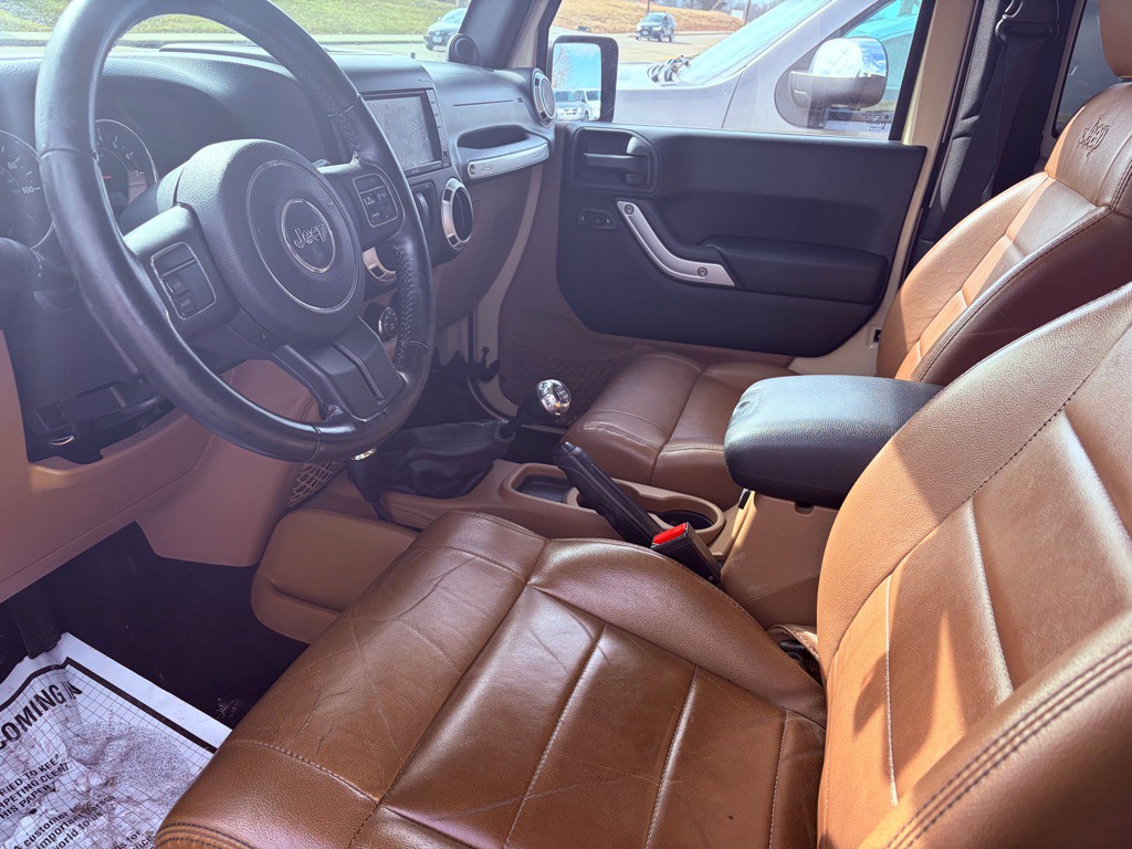 2011 Jeep Wrangler Image 5