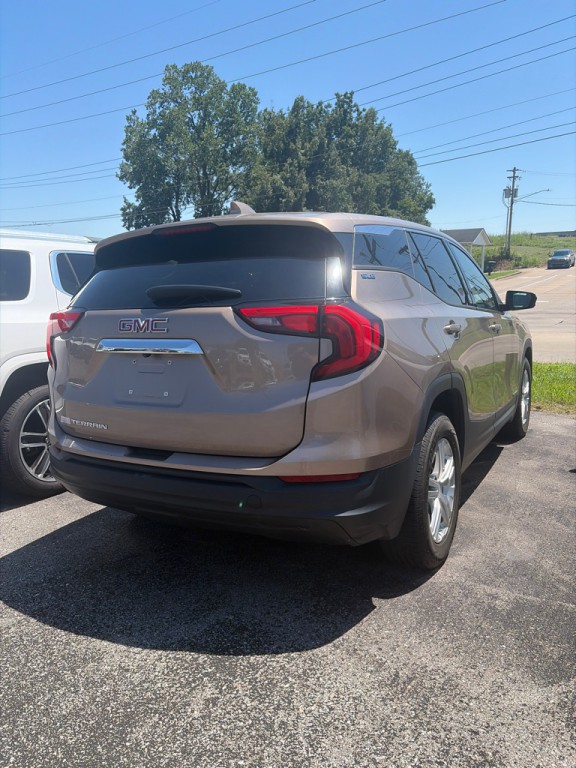 2018 GMC Terrain Image 3