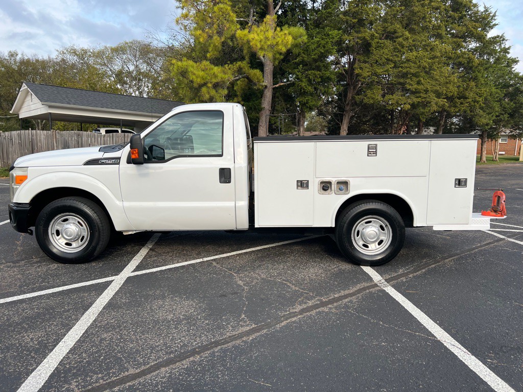 2011 Ford F-250 Image 19