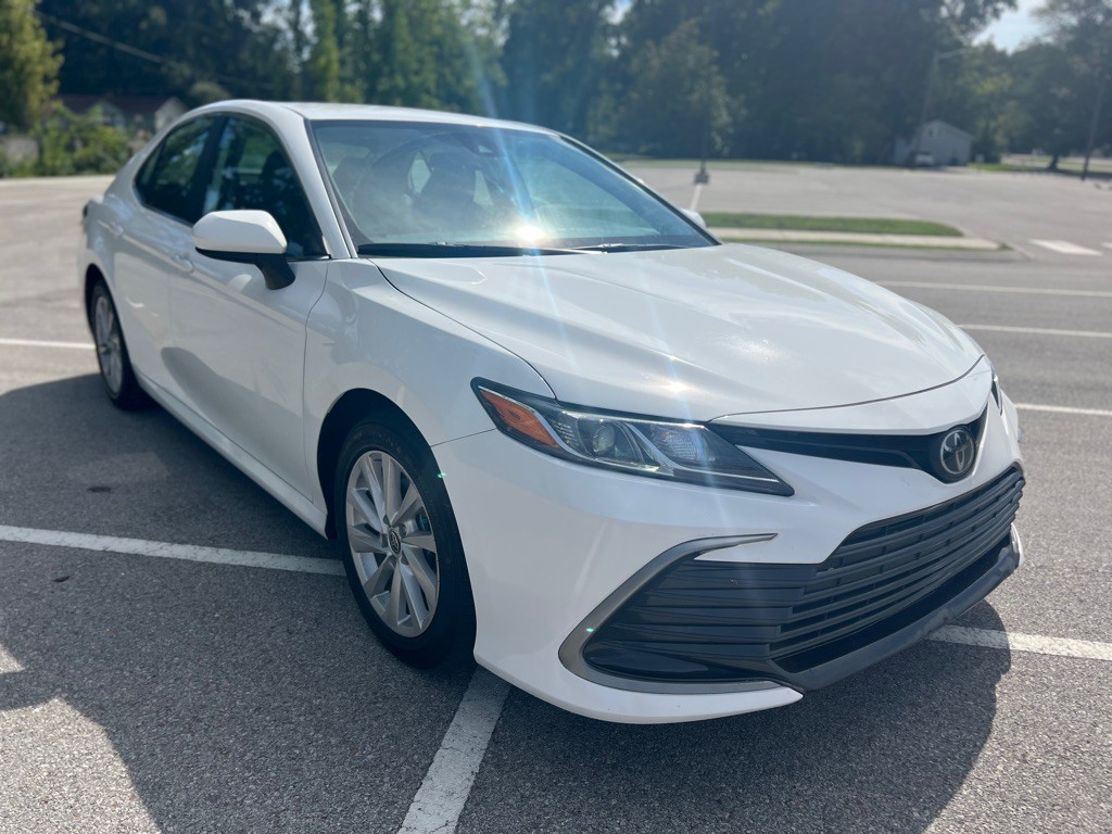 2022 Toyota Camry Image 3