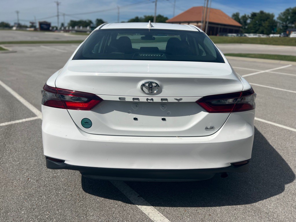 2022 Toyota Camry Image 6