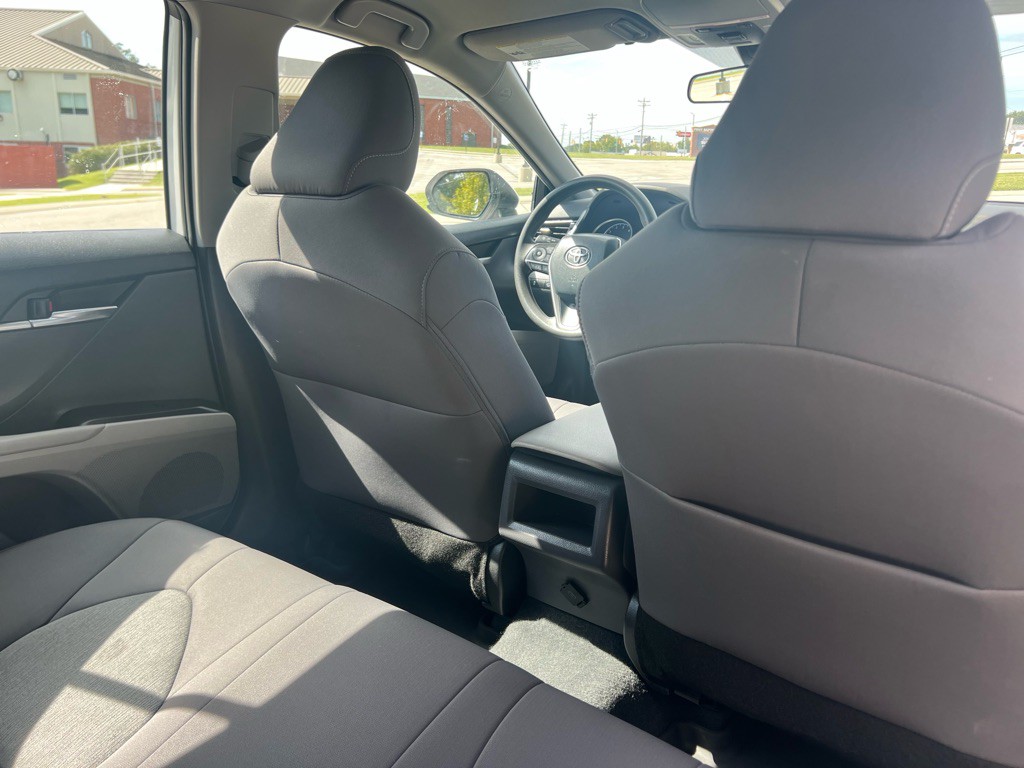 2022 Toyota Camry Image 35