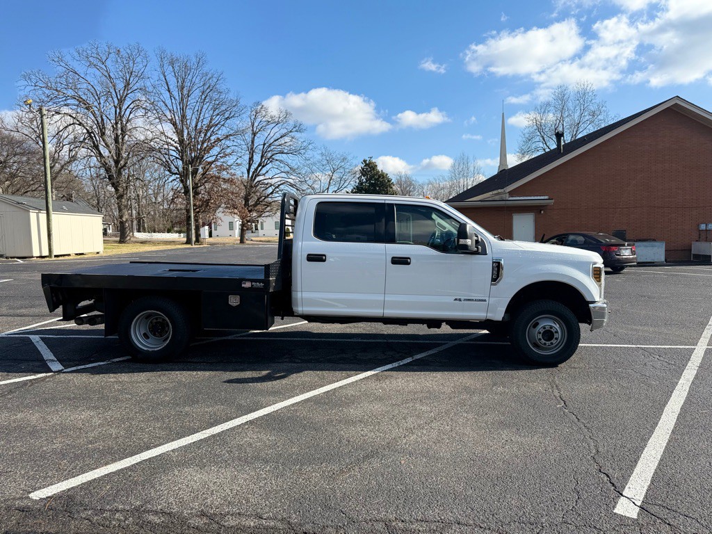 2019 Ford F-350 Image 4