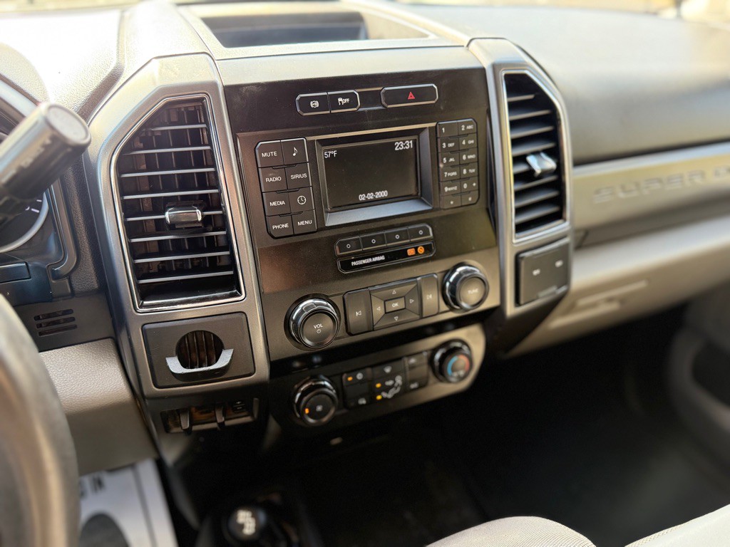 2019 Ford F-350 Image 22