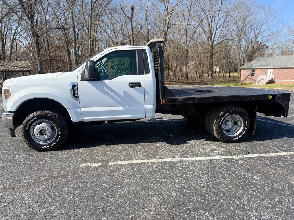 2018 Ford F-350 Image 3