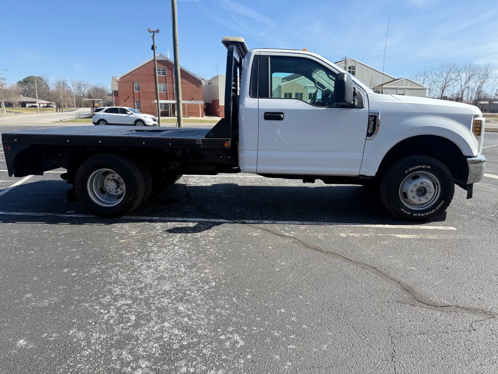 2018 Ford F-350 Image 4