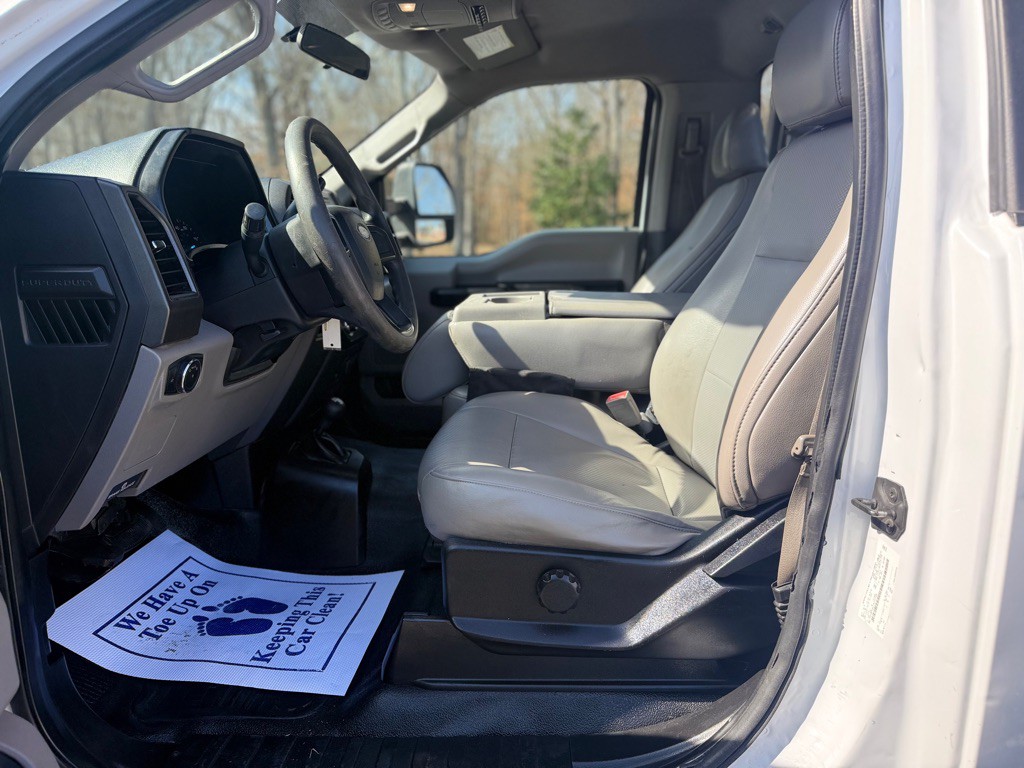 2018 Ford F-350 Image 18