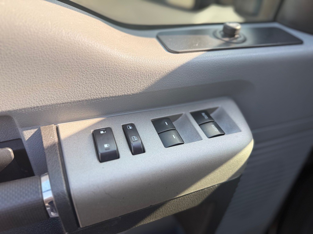 2016 Ford F-250 Image 19