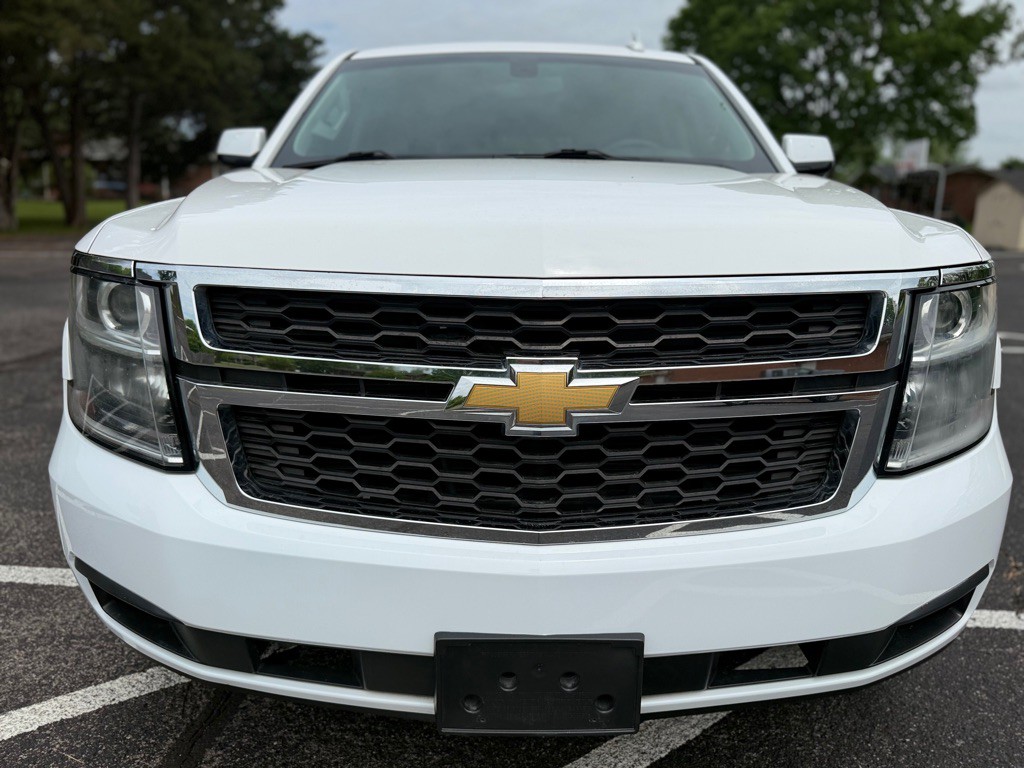2018 Chevrolet Tahoe Image 2