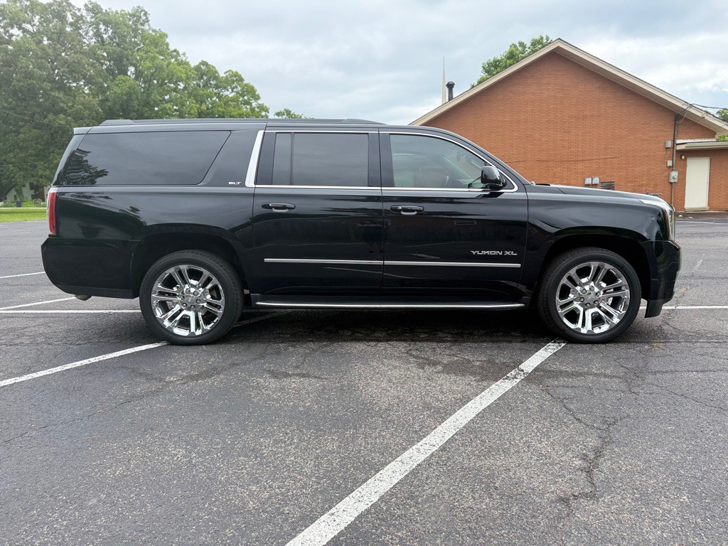 2019 GMC Yukon Image 4