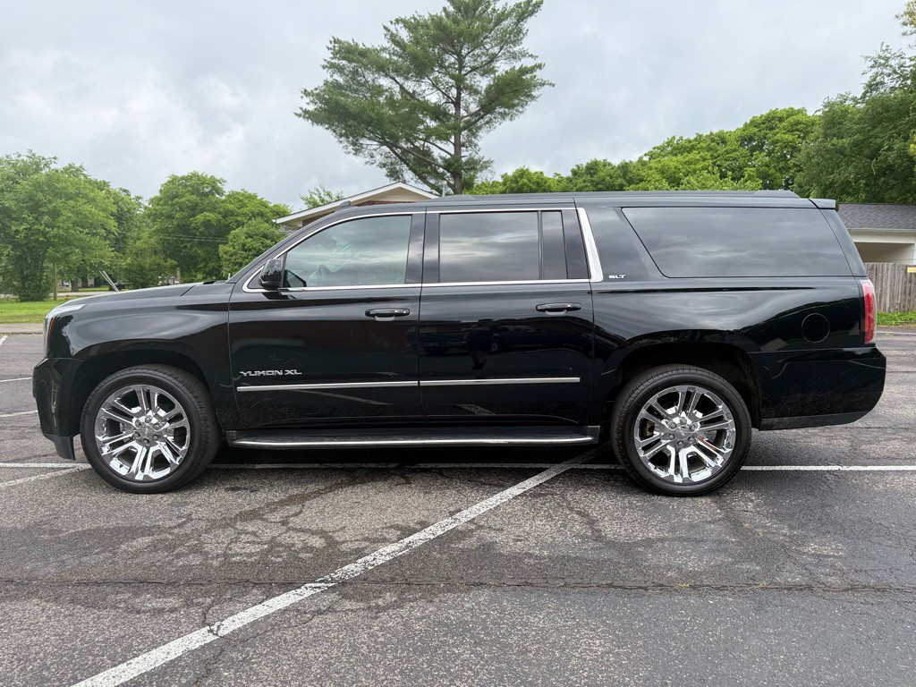 2019 GMC Yukon Image 10