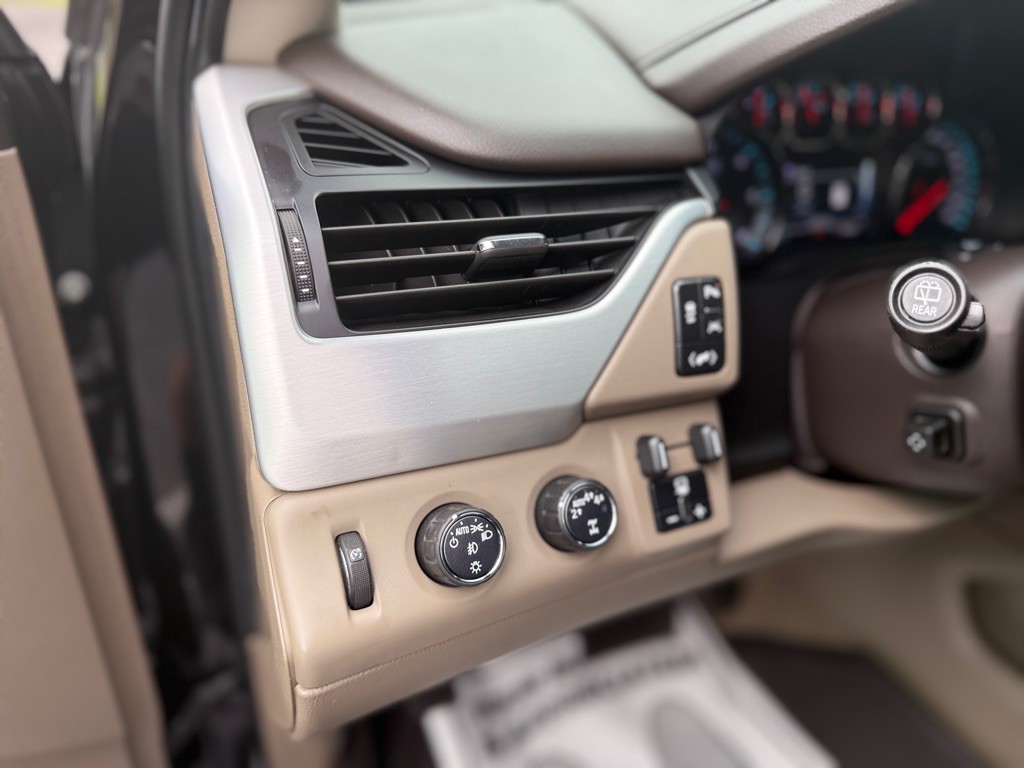 2019 GMC Yukon Image 14