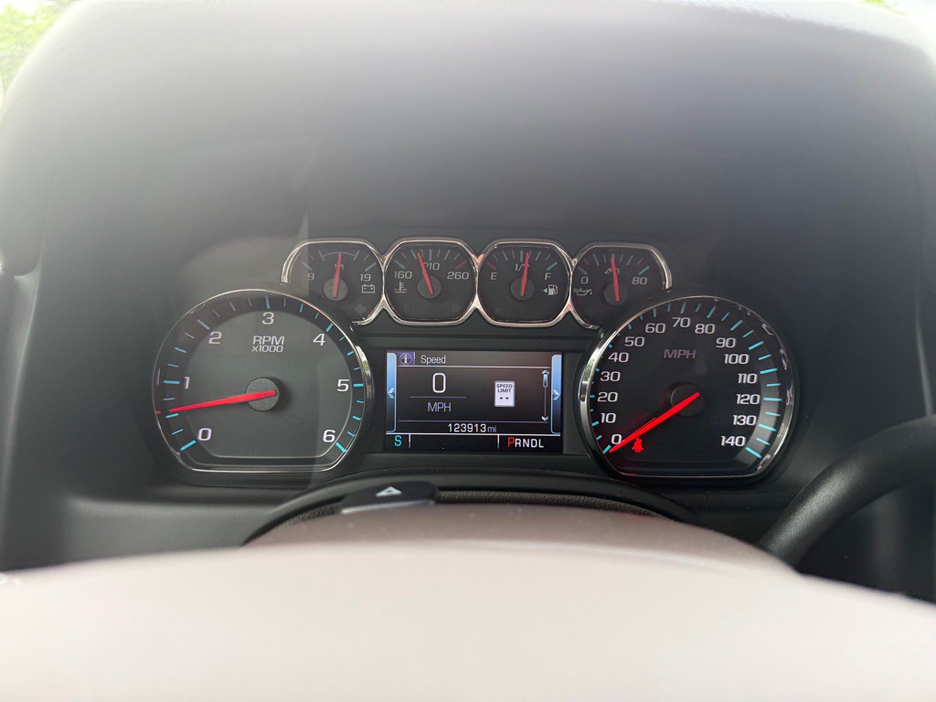 2019 GMC Yukon Image 16