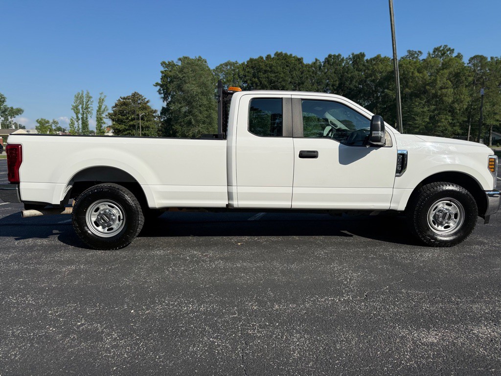 2019 Ford F-250 Image 2