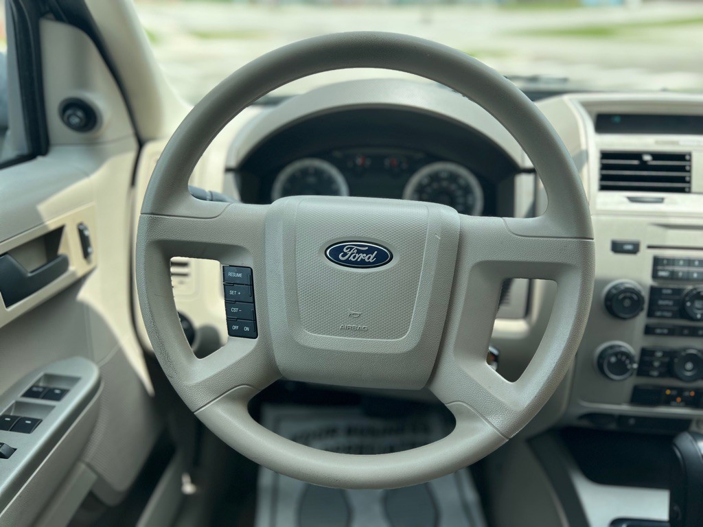 2008 Ford Escape Image 17