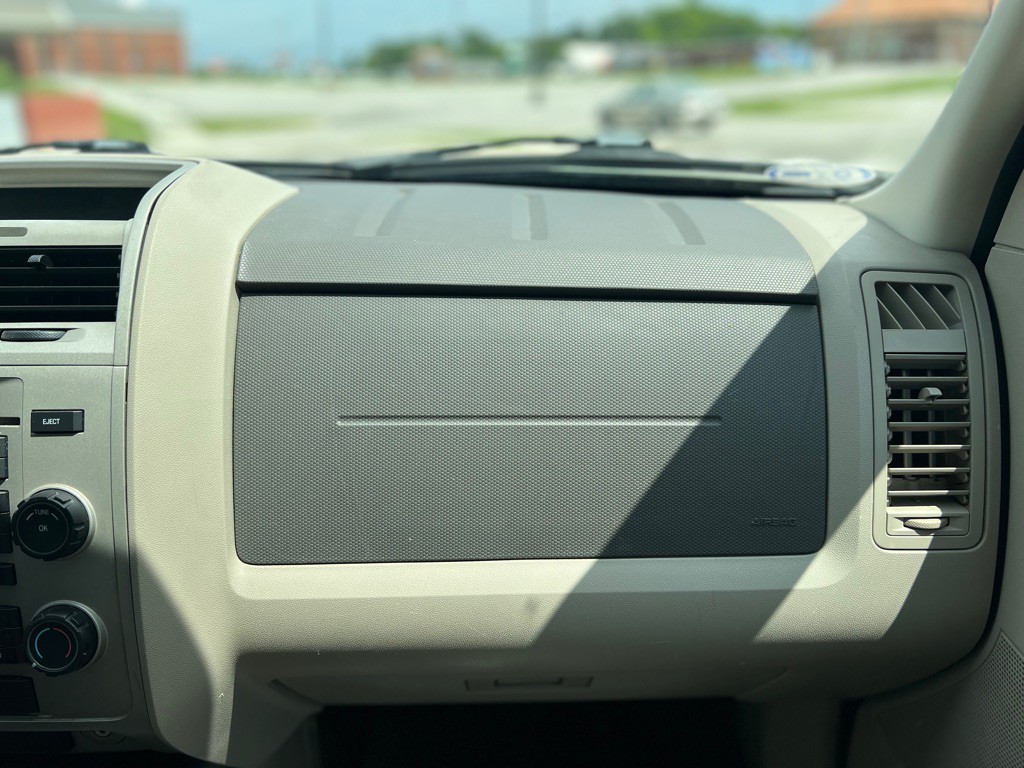 2008 Ford Escape Image 29