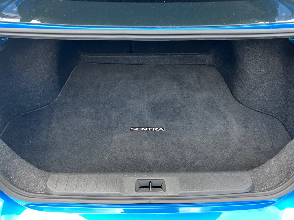2021 Nissan Sentra Image 8