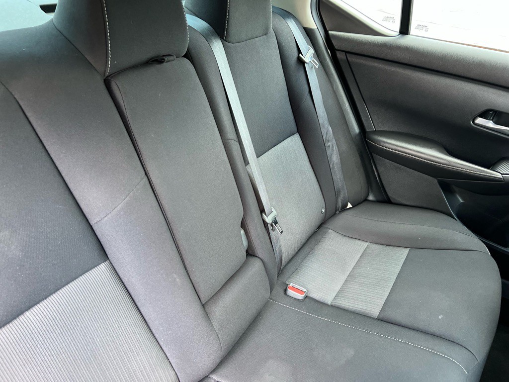 2021 Nissan Sentra Image 36