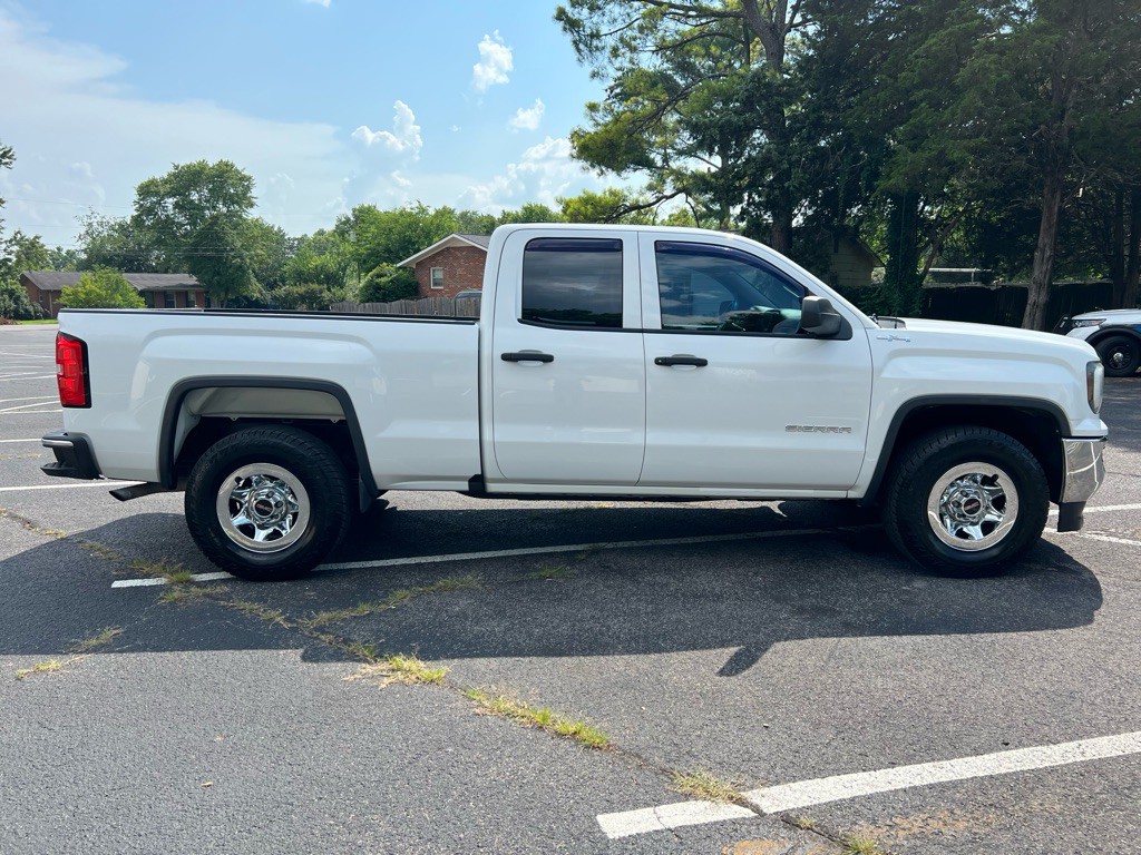 2016 GMC Sierra Image 4
