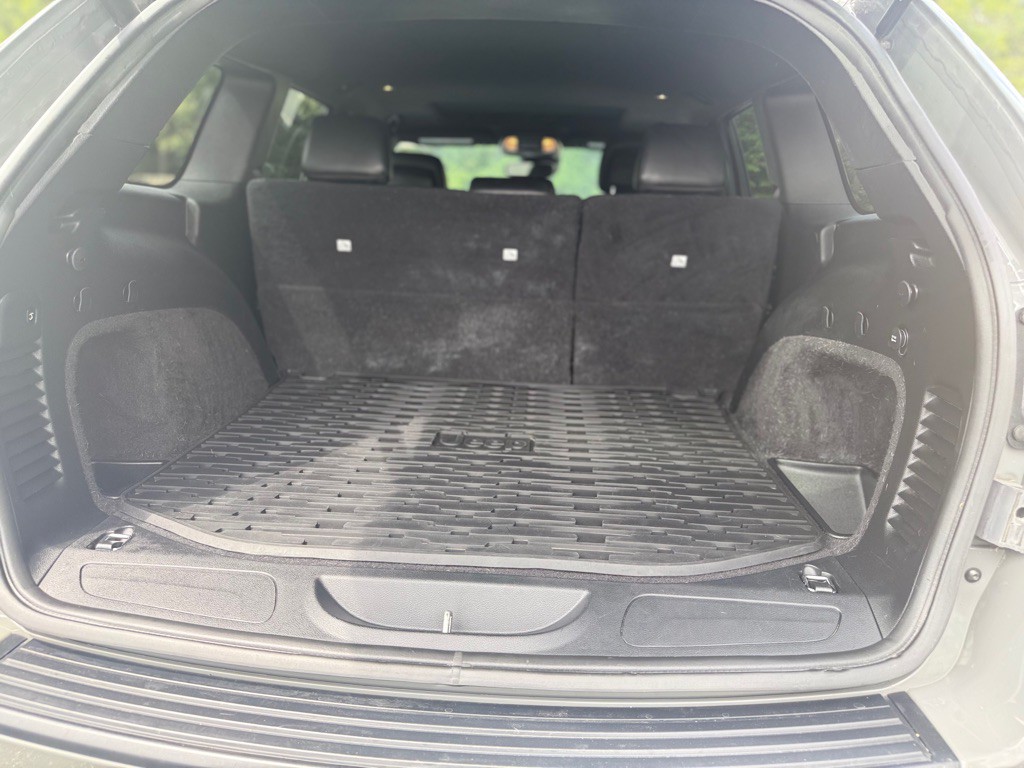 2020 Jeep Grand Cherokee Image 5
