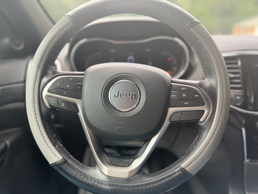 2020 Jeep Grand Cherokee Image 11