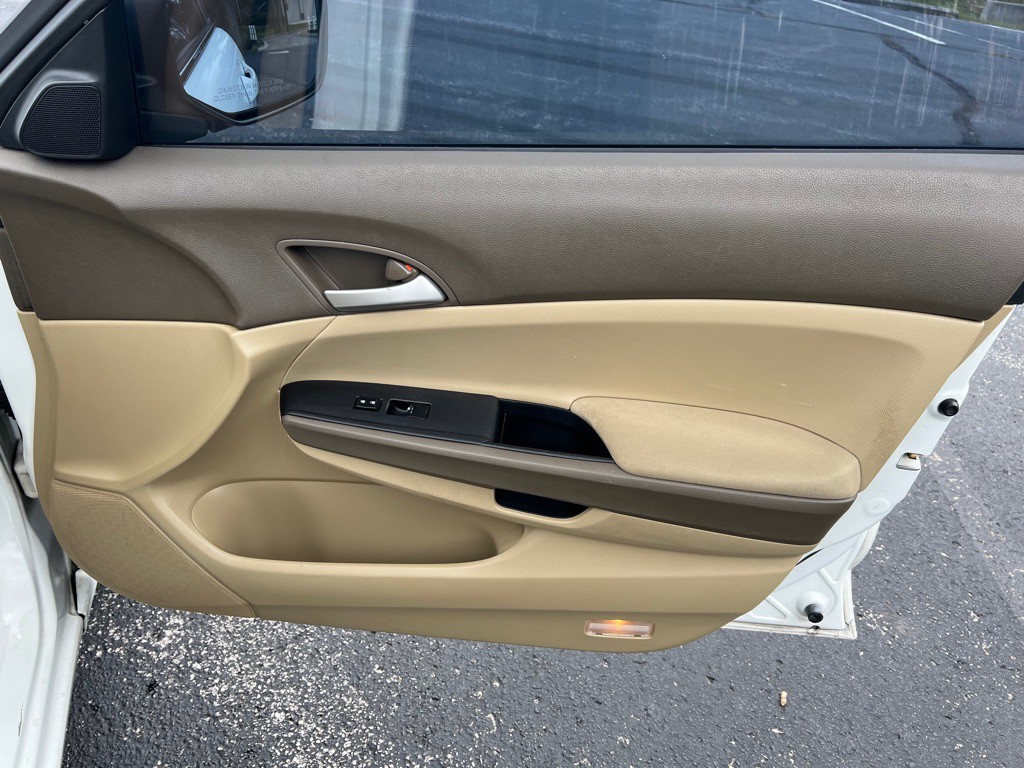 2008 Honda Accord Image 27