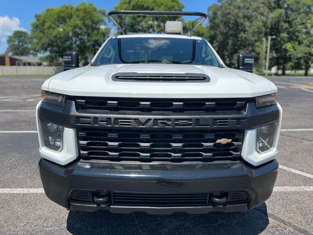 2020 Chevrolet Silverado 1500 Image 2