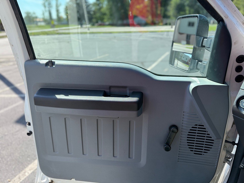 2013 Ford F-250 Image 20