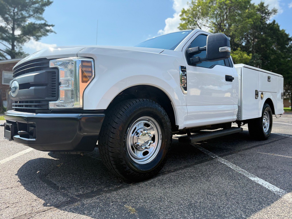 2019 Ford F-250 Image 1