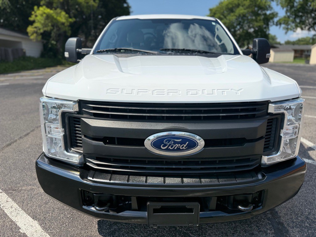 2019 Ford F-250 Image 2